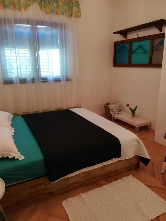 Apartments By The Sea Lokva Rogoznica, Omis - 4821 外观 照片