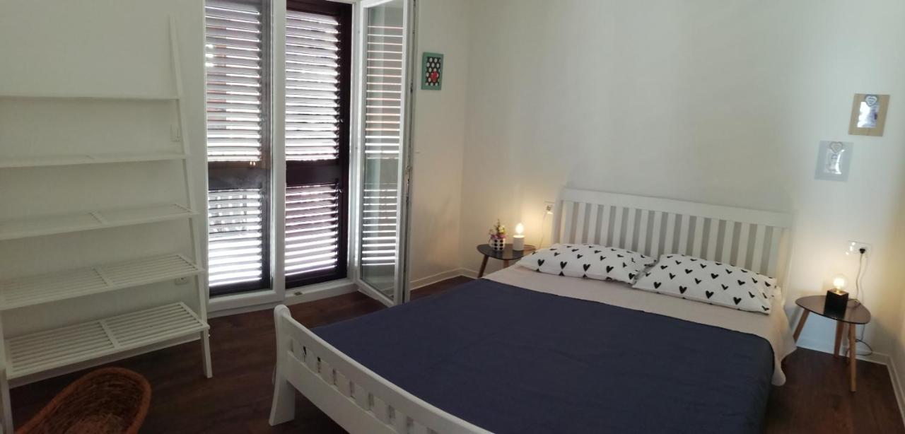 Apartments By The Sea Lokva Rogoznica, Omis - 4821 外观 照片